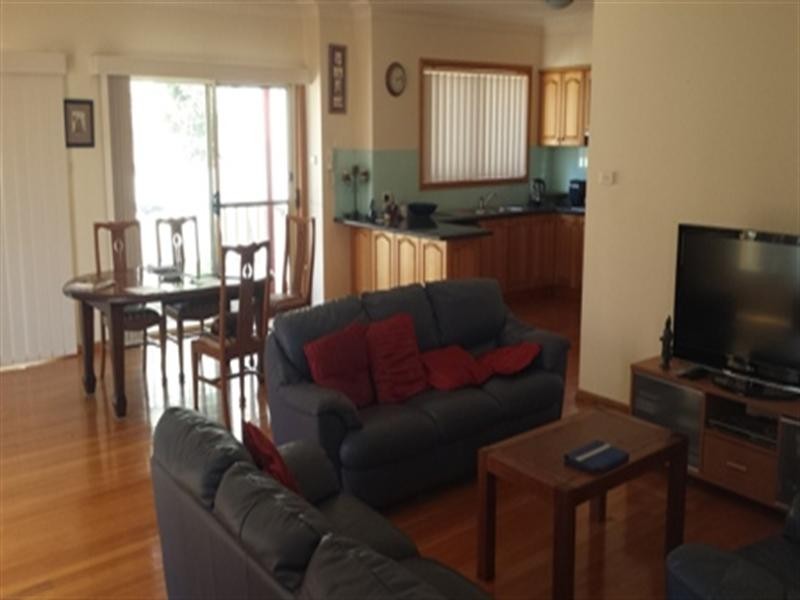 11/25 Woodlawn Avenue, Mangerton NSW 2500