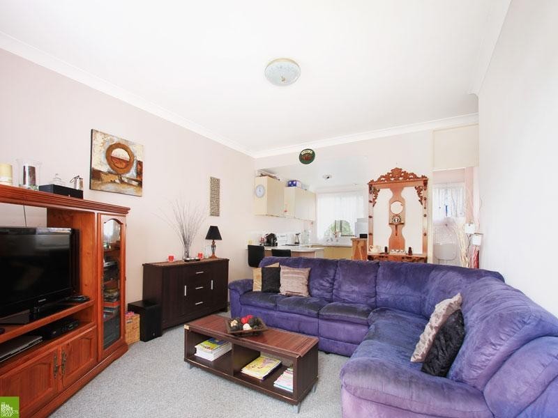 1/13 Zelang Avenue, Figtree NSW 2525