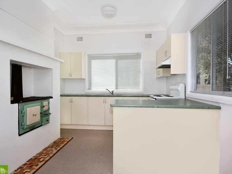 69 Balgownie Road, Balgownie NSW 2519