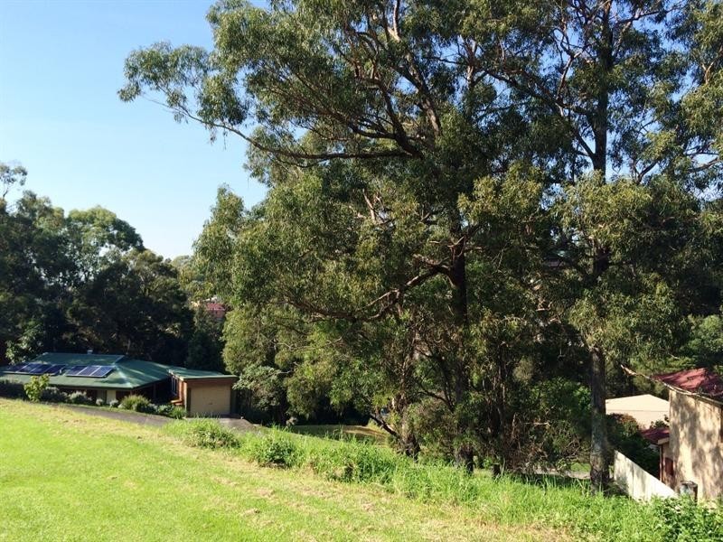 39 Booreea Boulevarde, Cordeaux Heights NSW 2526