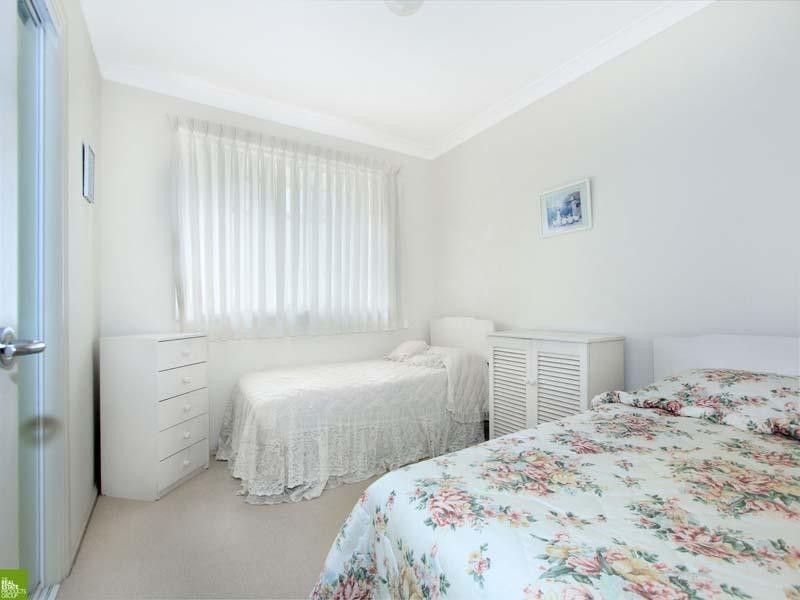 8/49 Thames Street, West Wollongong NSW 2500