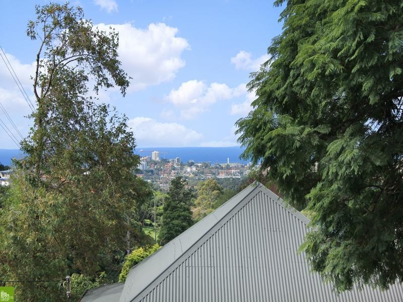 212 Mount Keira Road, Mount Keira NSW 2500