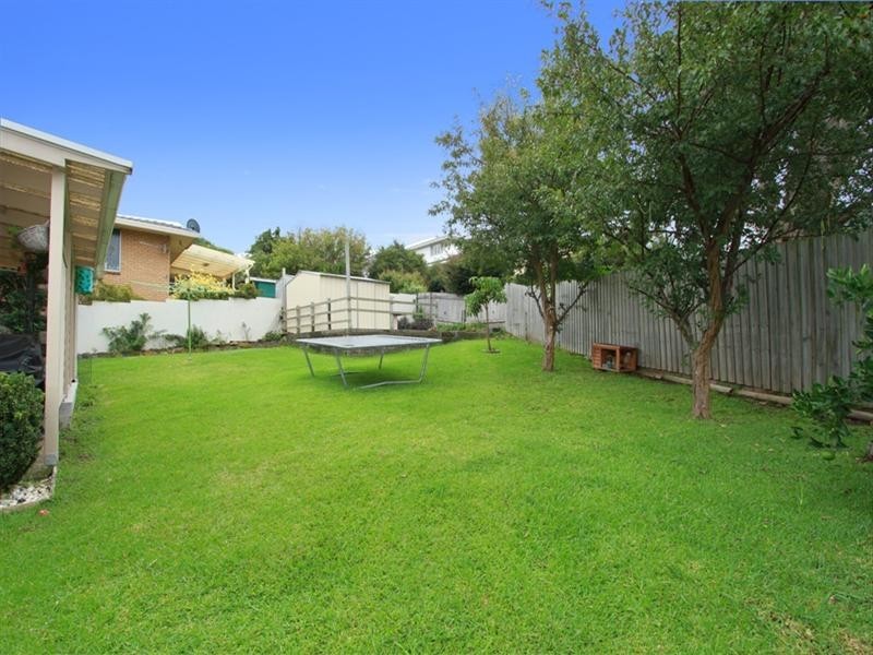 15 Jalna Avenue, Figtree NSW 2525