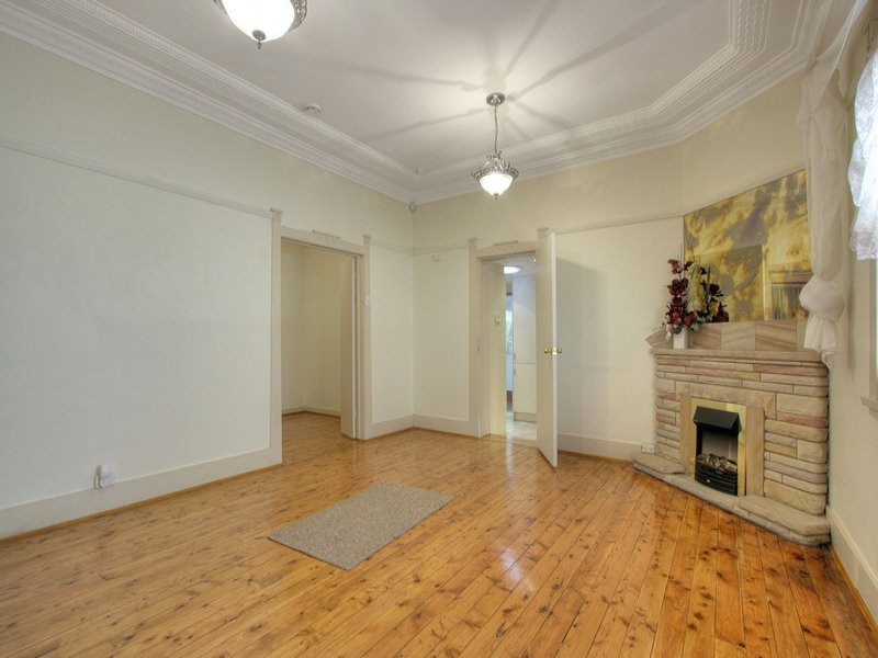 170 Princes Highway, Corrimal NSW 2518