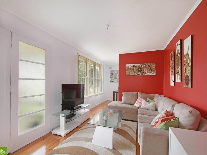 21 Eleebana Crescent, Koonawarra NSW 2530