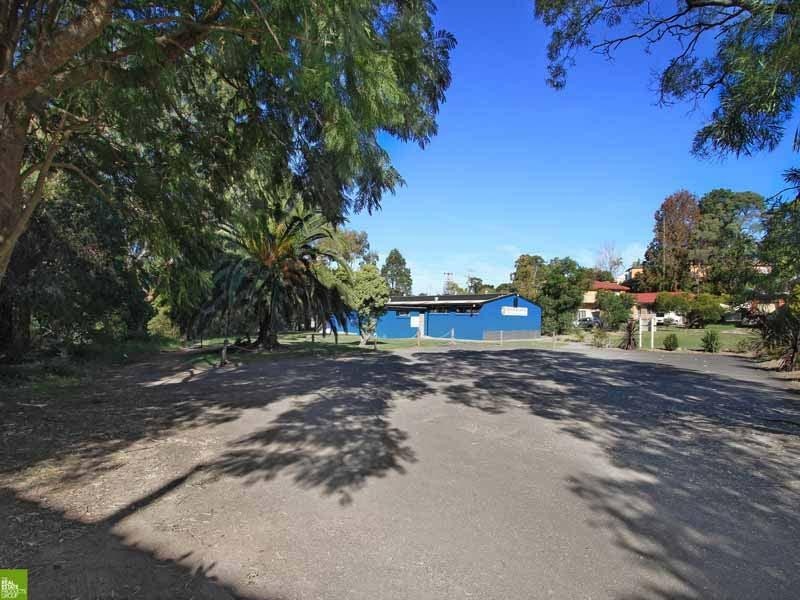 27 Whelan Avenue, Figtree NSW 2525