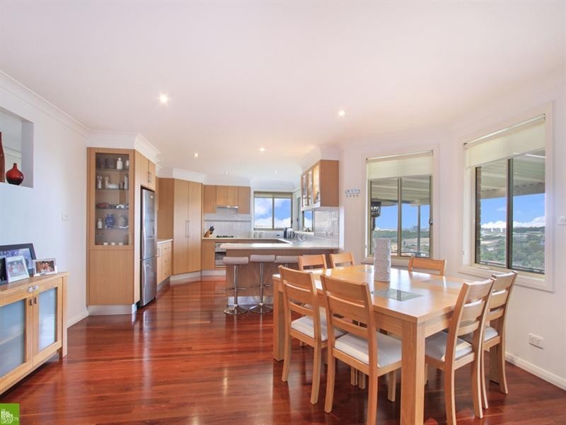 33 Sorensen Drive, Figtree NSW 2525