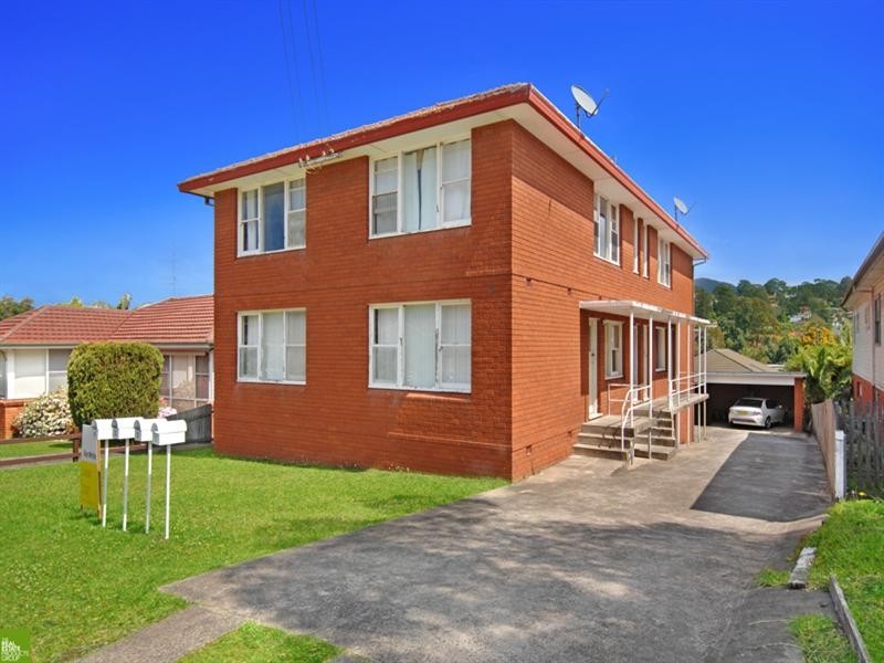 3/8 London Drive, West Wollongong NSW 2500