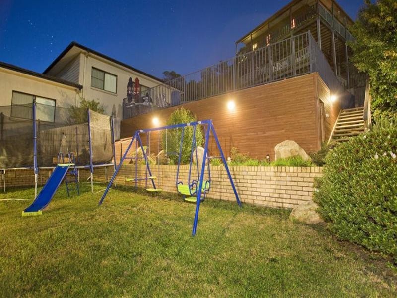 16a Sandalwood Road, Farmborough Heights NSW 2526