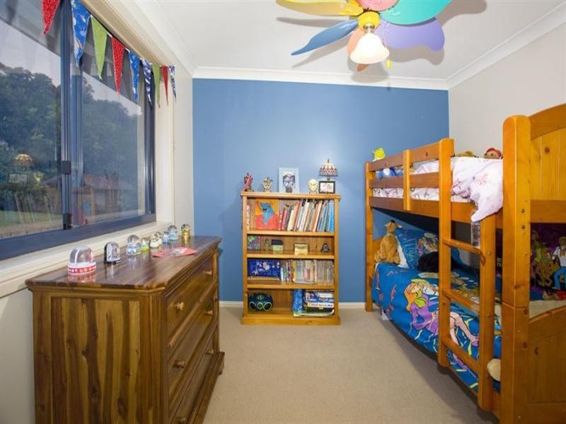 16a Sandalwood Road, Farmborough Heights NSW 2526