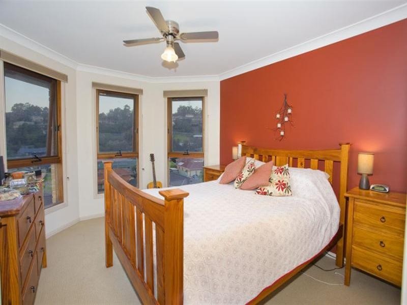 16a Sandalwood Road, Farmborough Heights NSW 2526