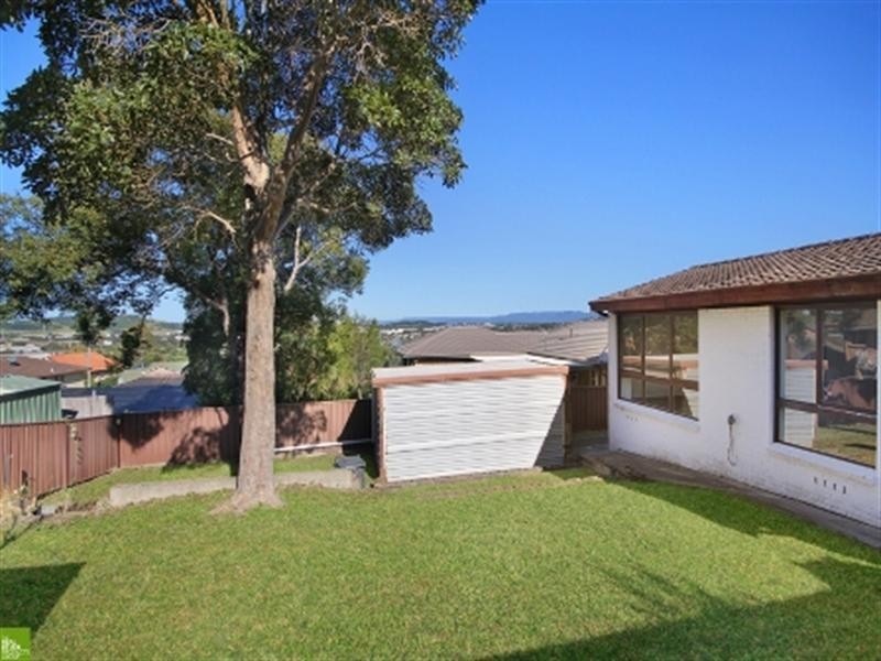 19 Evelyn Avenue, Figtree NSW 2525