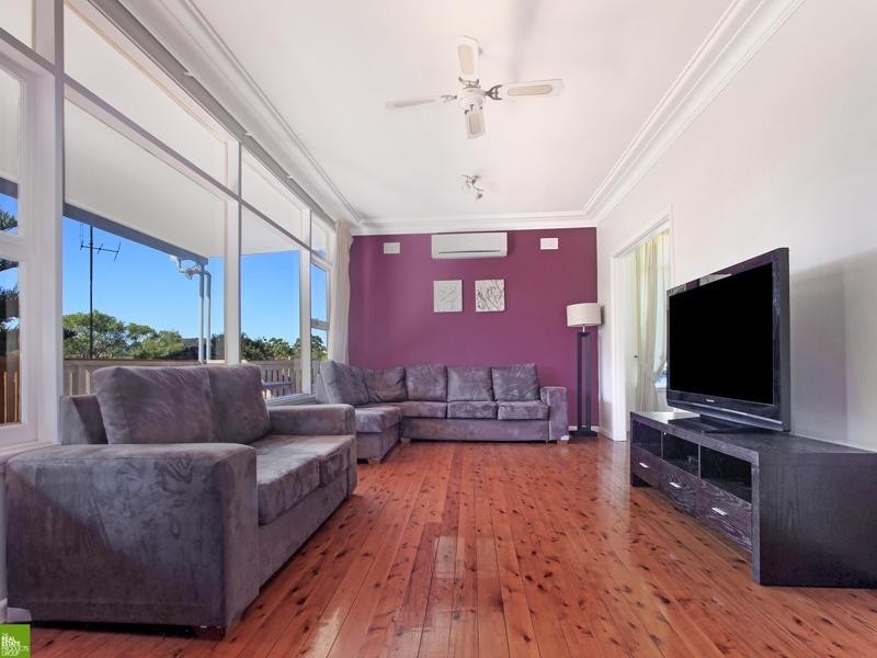 52 Risley Road, Figtree NSW 2525