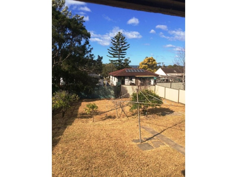 13 Bristol Street, Berkeley NSW 2506