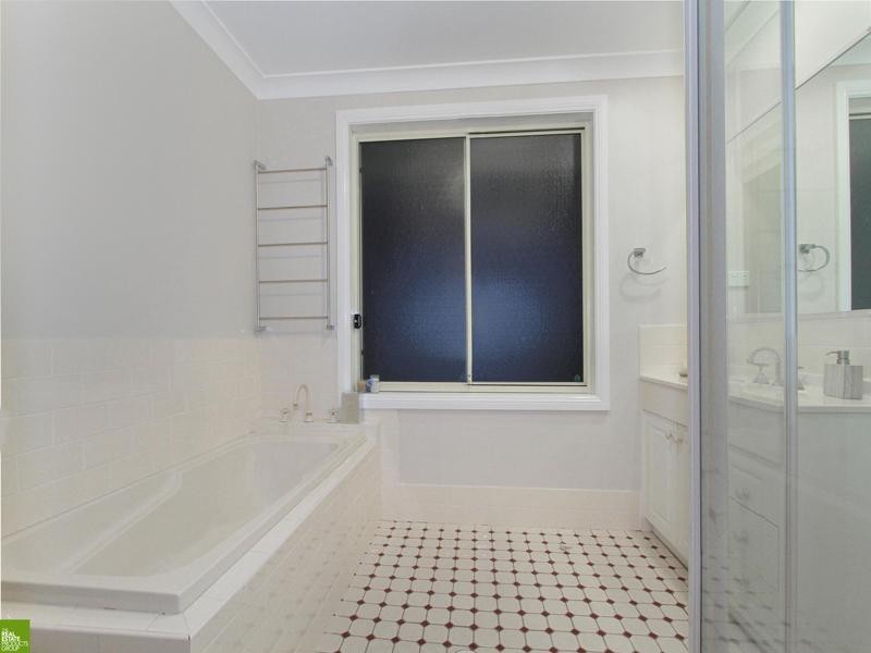 201 Mount Keira Road, Mount Keira NSW 2500