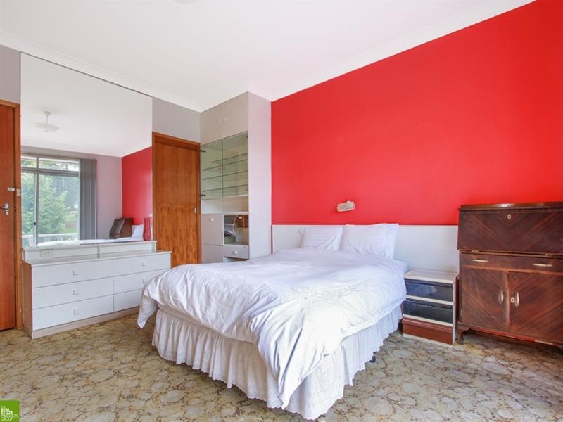 29 Grandview Parade, Lake Heights NSW 2502