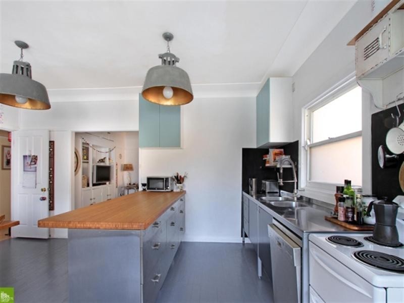 5 Gundarun, West Wollongong NSW 2500