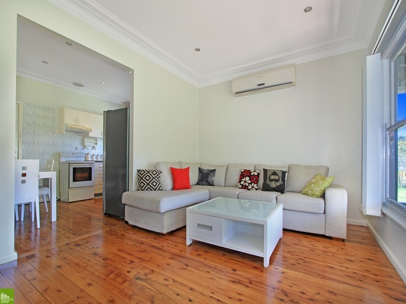 19 Arrow Avenue, Figtree NSW 2525