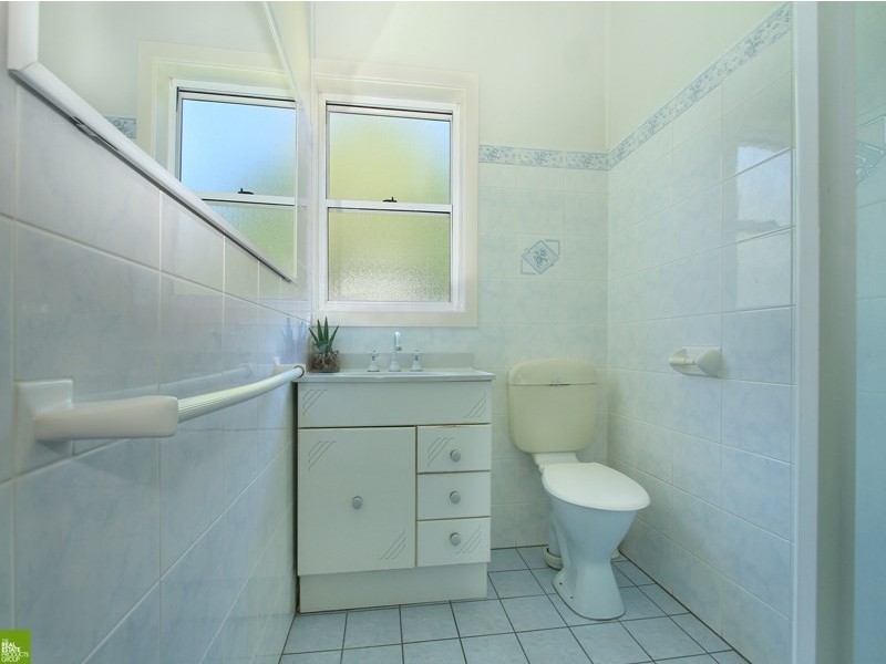 19 Arrow Avenue, Figtree NSW 2525