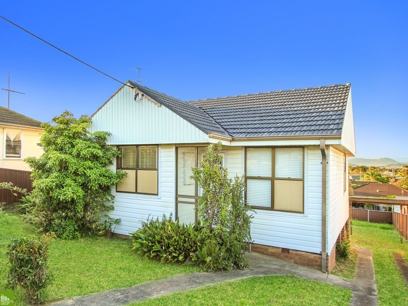 77 Queen Street, Lake Illawarra NSW 2528
