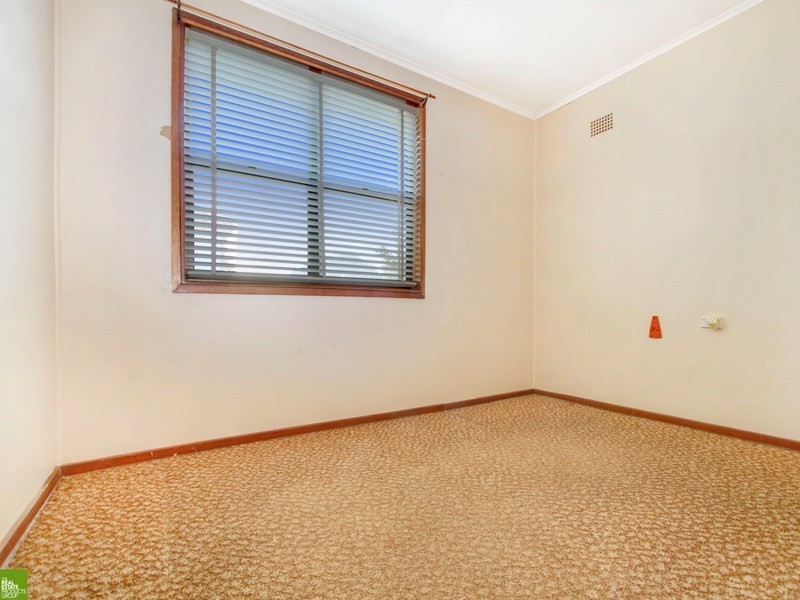 77 Queen Street, Lake Illawarra NSW 2528