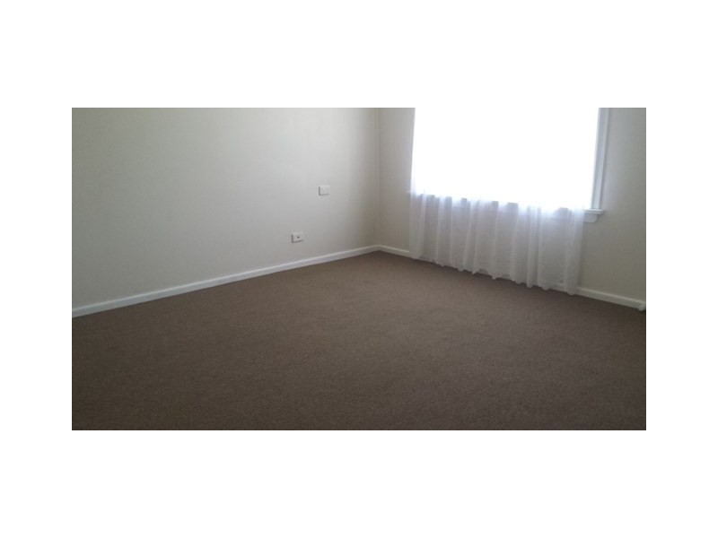 30 Farmborough Road, Unanderra NSW 2526