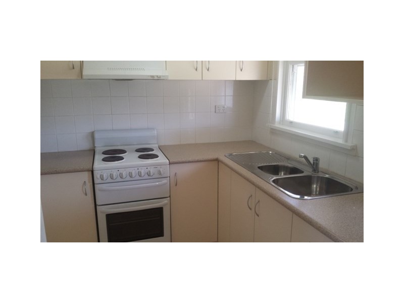 30 Farmborough Road, Unanderra NSW 2526