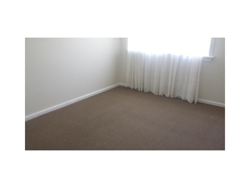 30 Farmborough Road, Unanderra NSW 2526