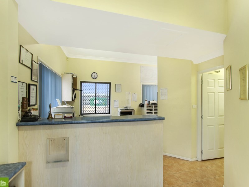 3 Prince of Wales Avenue, Unanderra NSW 2526