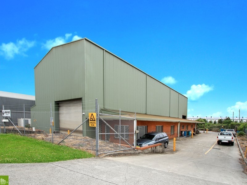 5 Prince of Wales Avenue, Unanderra NSW 2526