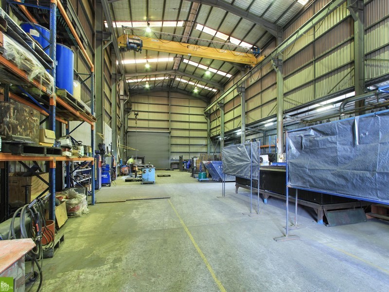 5 Prince of Wales Avenue, Unanderra NSW 2526