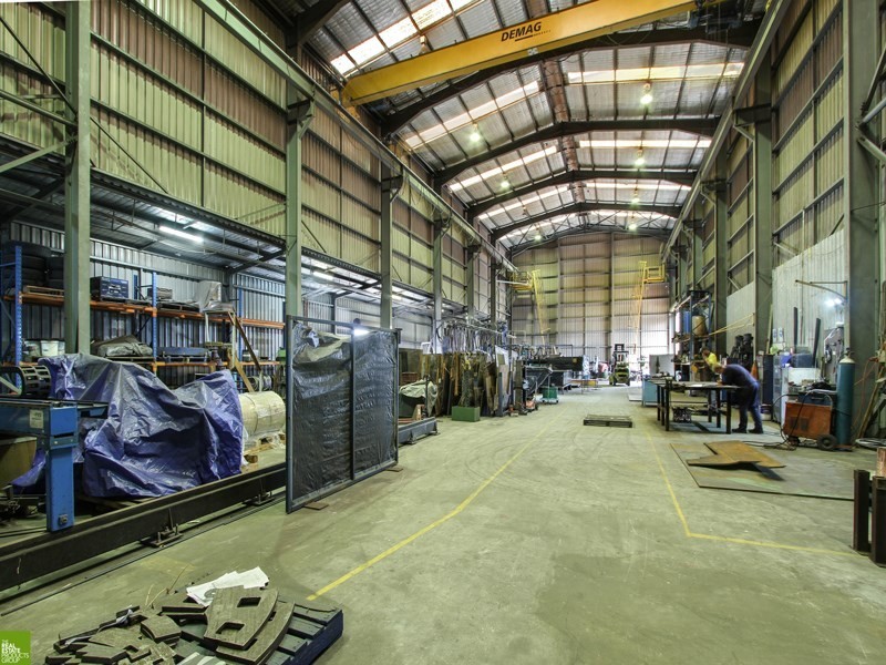 5 Prince of Wales Avenue, Unanderra NSW 2526