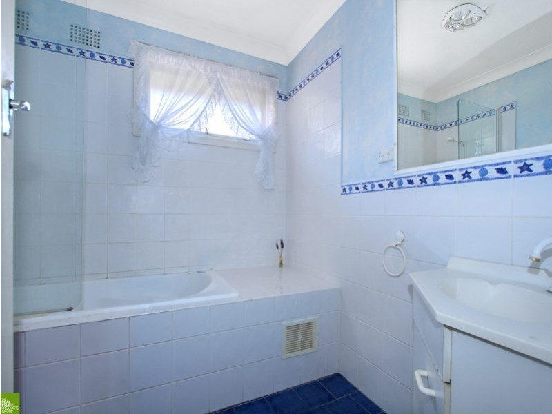 79 Murray Park Road, Figtree NSW 2525