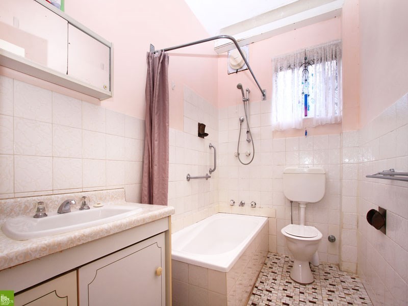 1/13 Zelang Avenue, Figtree NSW 2525