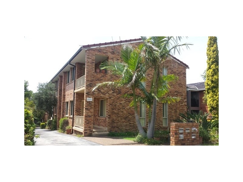 1/9 England Street, West Wollongong NSW 2500