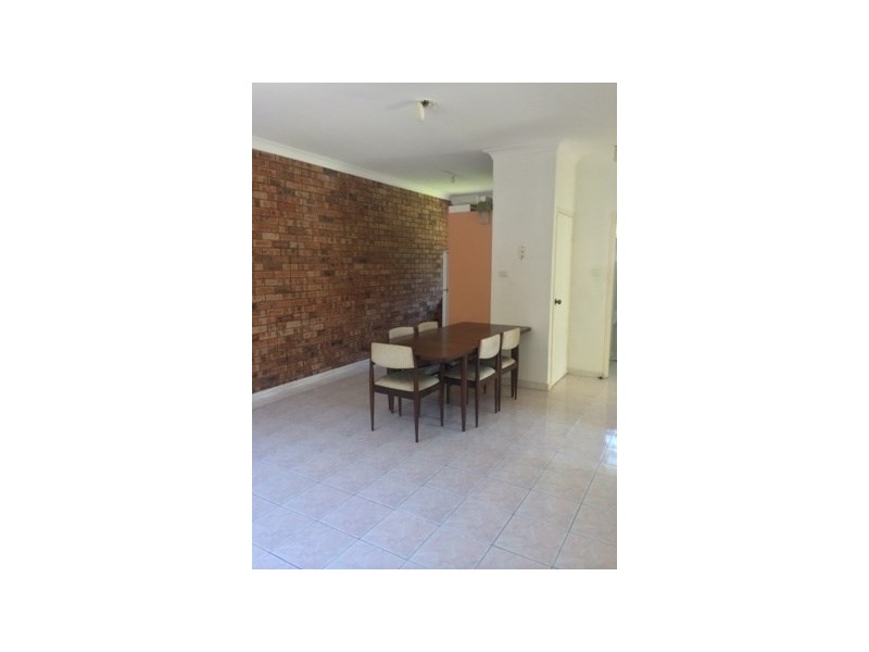 1/9 England Street, West Wollongong NSW 2500