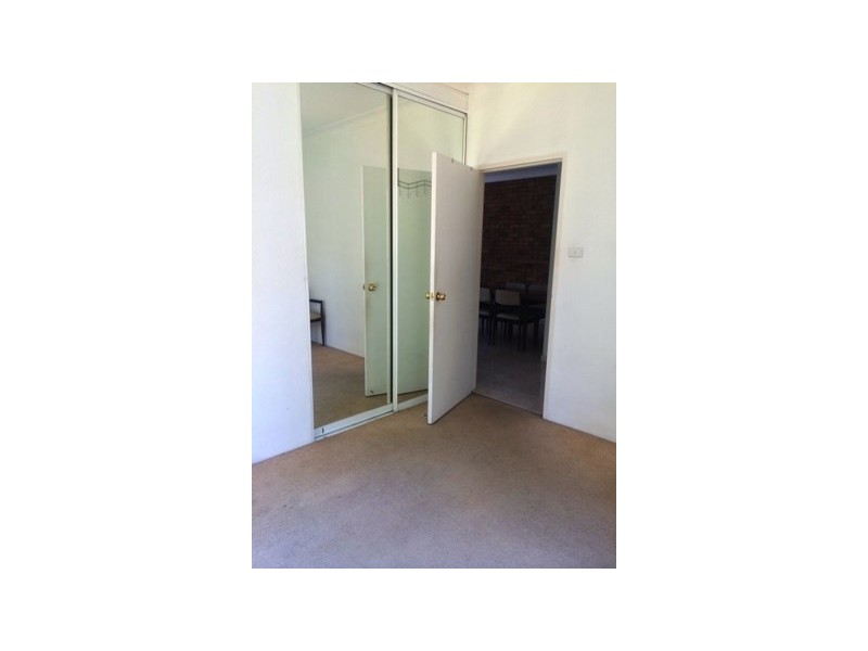 1/9 England Street, West Wollongong NSW 2500