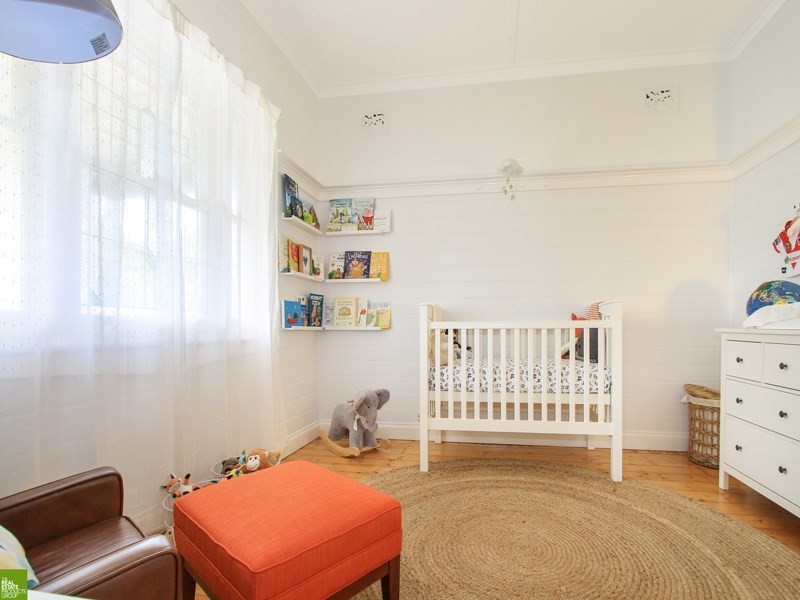 35 Gilmore Street, West Wollongong NSW 2500