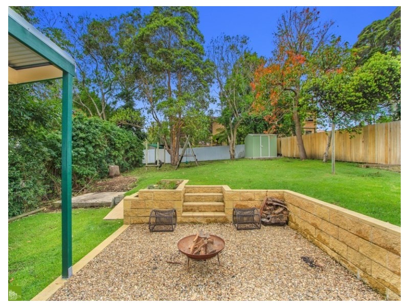 35 Gilmore Street, West Wollongong NSW 2500