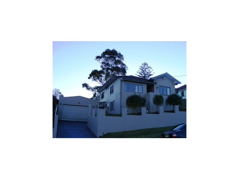 34 Hillcrest Street, Wollongong NSW 2500