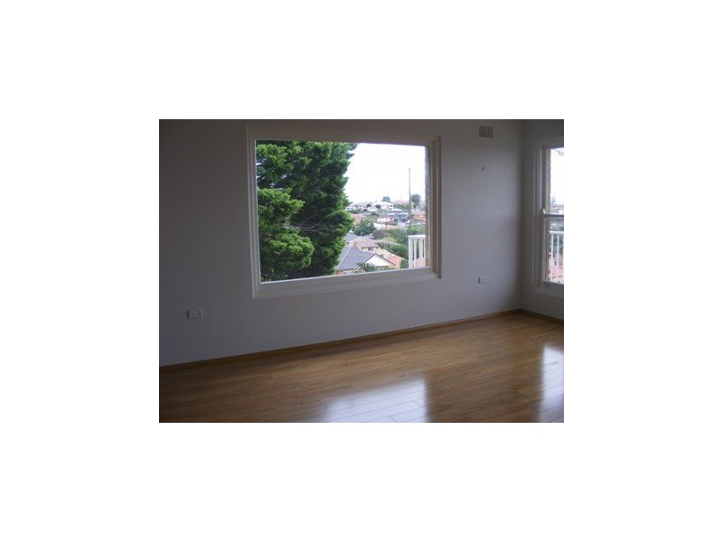 5/58 McKenzie Avenue, Wollongong NSW 2500