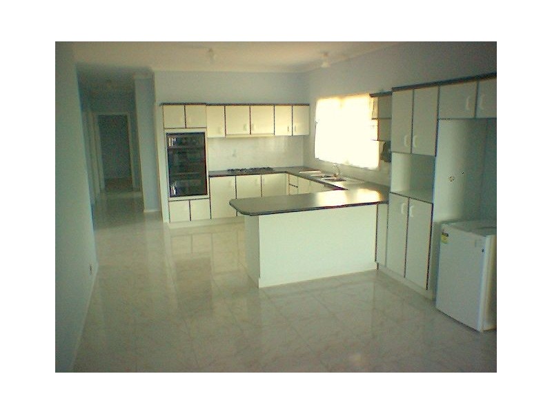 42 Semaphore Road, Berkeley NSW 2506