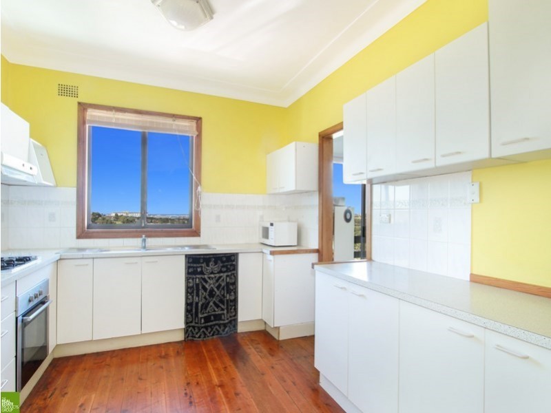 53 Outlook Drive, Figtree NSW 2525