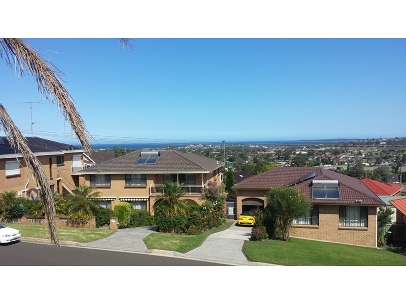4 Matthews Drive, Mount Warrigal NSW 2528