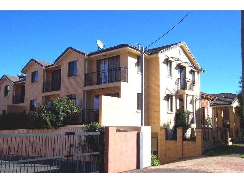 4/15 Campbell Street, Wollongong NSW 2500