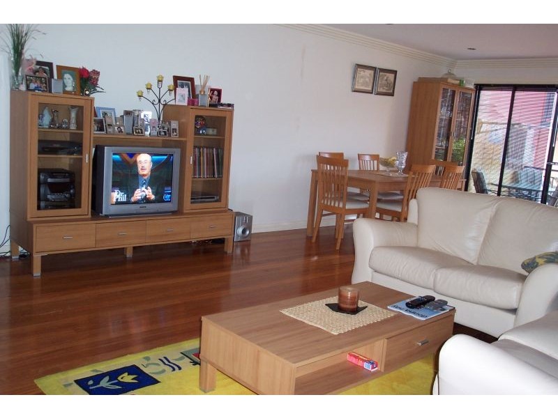 4/15 Campbell Street, Wollongong NSW 2500