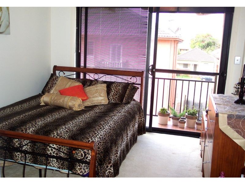 4/15 Campbell Street, Wollongong NSW 2500