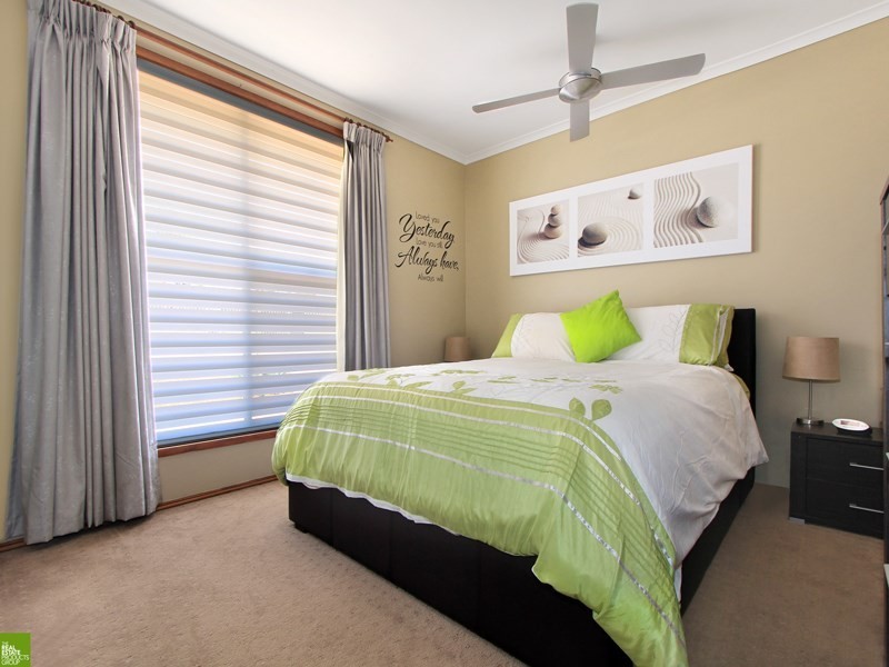 37 Coachwood Drive, Albion Park Rail NSW 2527