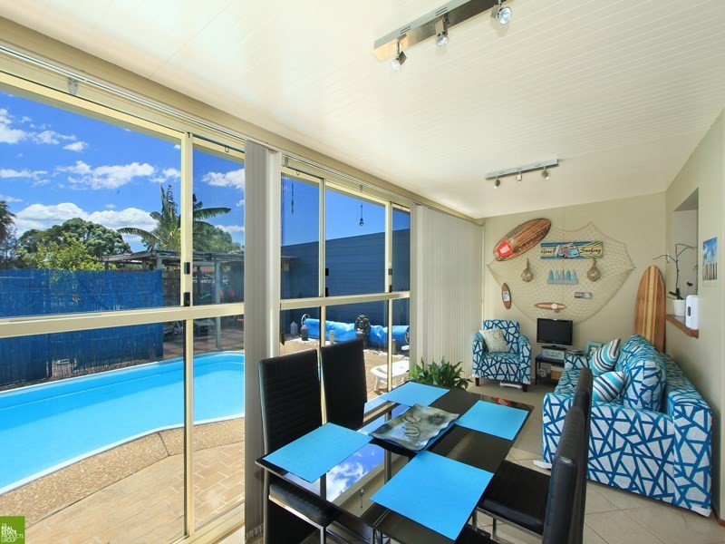 37 Coachwood Drive, Albion Park Rail NSW 2527