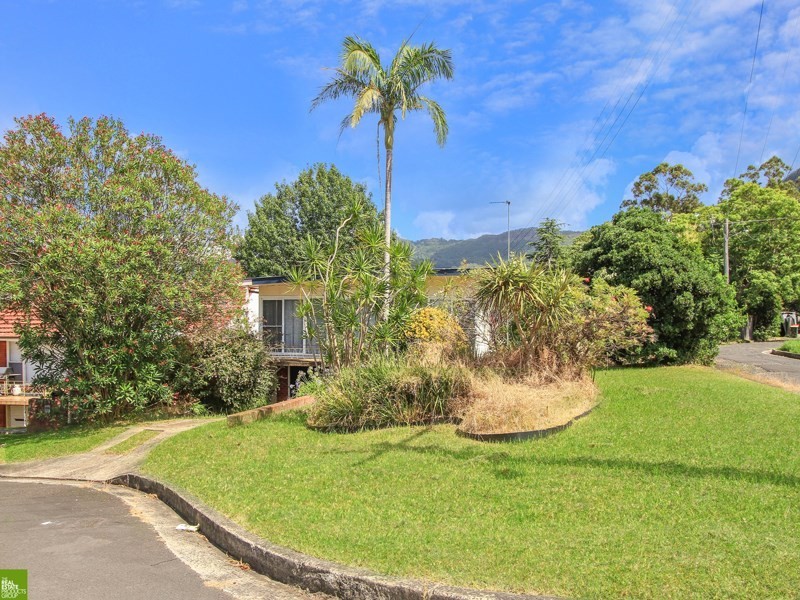2 Coreen Avenue, West Wollongong NSW 2500